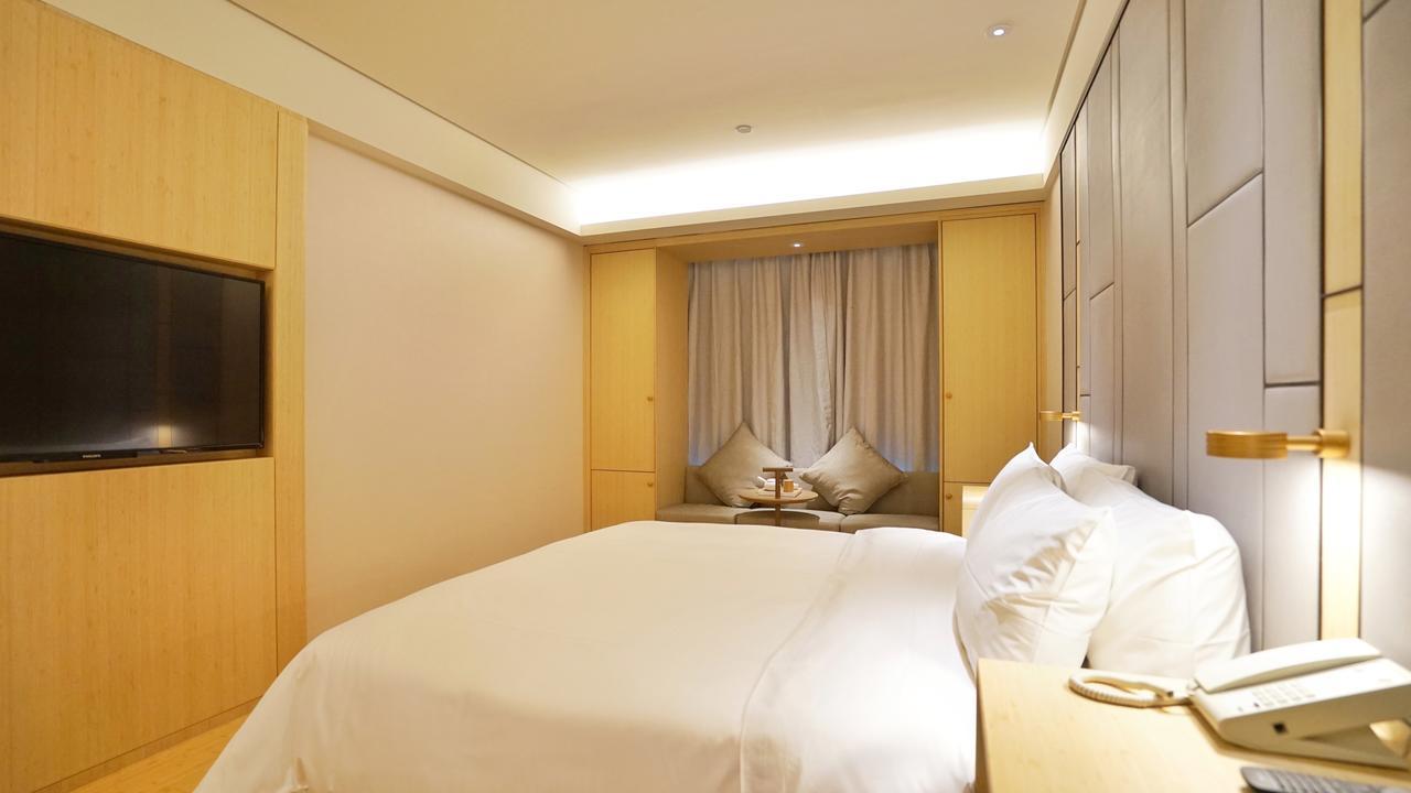 Ji Hotel Shenzhen Shennan Avenue Huaqiang מראה חיצוני תמונה